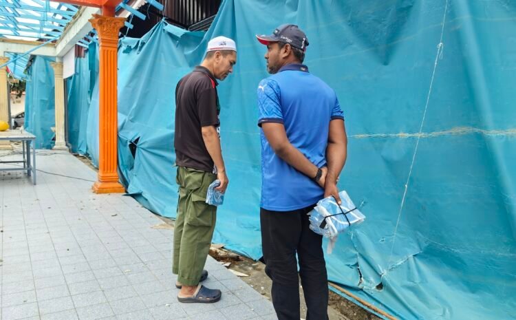  LAWATAN TAPAK MELIHAT KEMAJUAN KERJA-KERJA PEMBAIKAN BUMBUNG KOMPLEKS MAKANAN TAMAN BERTAM INDAH