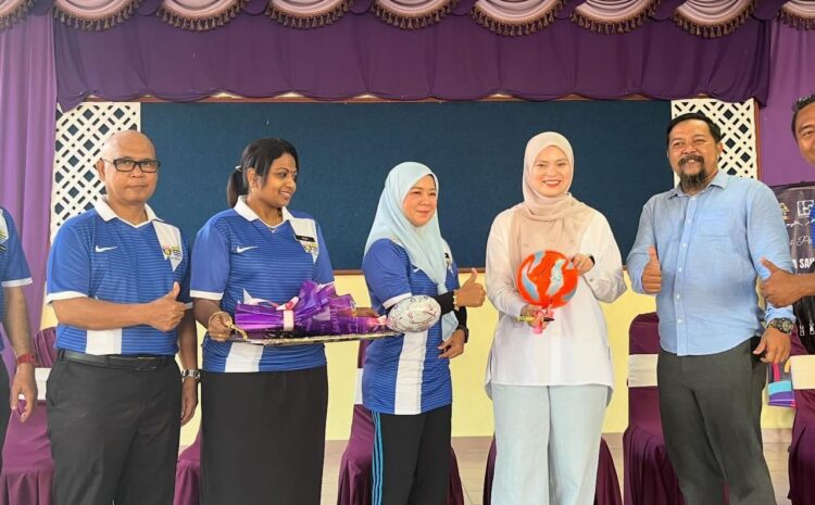  MERASMIKAN MAJLIS PENUTUP KEJOHANAN BOLA SEPAK PIALA YDP PIBG SK TASEK PERMAI